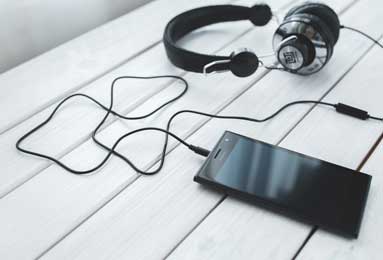 圆神降临！安东尼带伤传射扛贝蒂斯进16强，咋就在曼联不行？